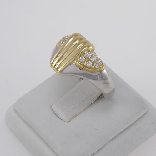 Anello con Diamanti Ct 0,25 H color - Oro bianco e giallo 18 Kt