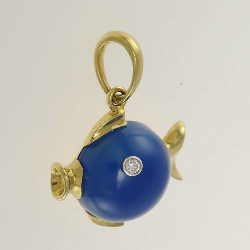 Pendentif DAMIANI, petit poisson en or jaune 18 carats avec diamant et agate bleue